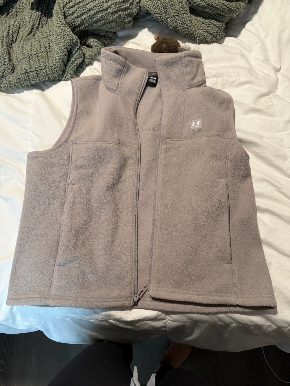 Under Armour Women’s Fleece Vest in Taupe